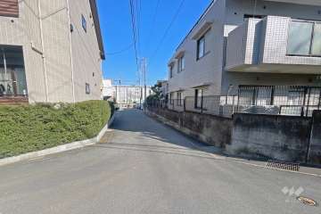 敷地の東側道路