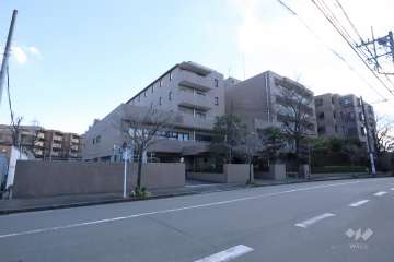 ベルググランデ鷺沼の外観(北西側から)