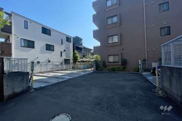 敷地内駐車場（屋外機械式）　