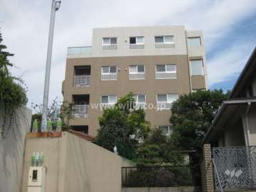 パークハウス芦屋打出小槌町の外観（西側から）