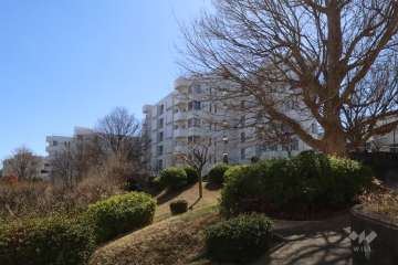 東急ドエル宮崎台ビレジ2ブロックの外観(北西側から)