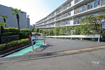 エントランスアプローチ