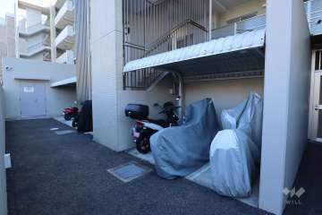 バイク置場