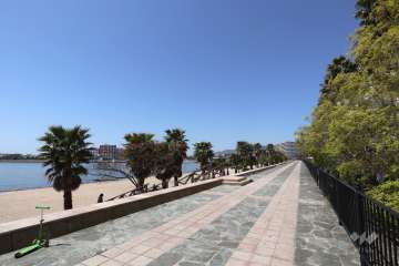 御前浜公園の遊歩道