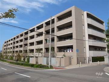 夙川香櫨園コートハウス　ガーデンコートの外観（南東側から）