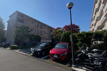 敷地内駐車場（屋外平面式）　