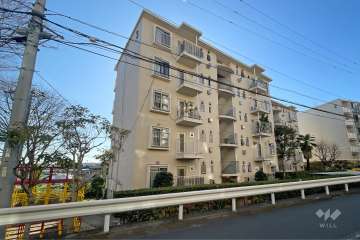 向ヶ丘遊園センチュリータウン3号棟の外観（北東側から）