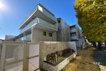 プレシス宮崎台の外観(北東側から）