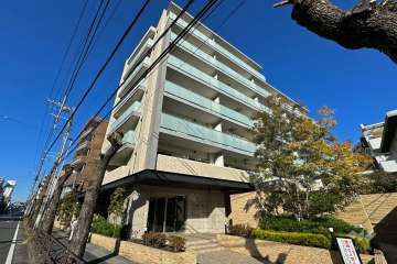 サンクレイドル宮前平の外観（南東側から）