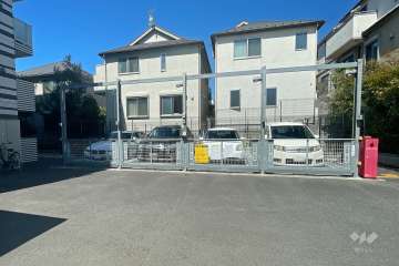 敷地内駐車場（屋外機械式）