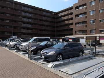敷地内駐車場（屋外機械式）