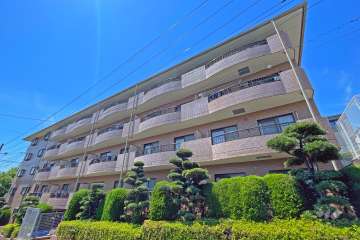 リリファ鷺沼の外観（北東側から）