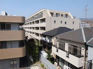フォルム香櫨園の外観（南東側から）