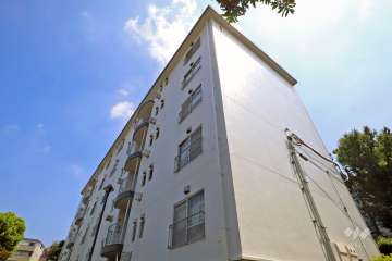 宮前平グリーンハイツ１号棟Bの外観(北西側から)