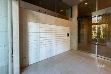 宅配ボックスと共用ポスト