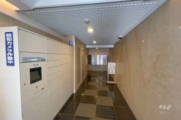 宅配ボックスと共用ポスト　