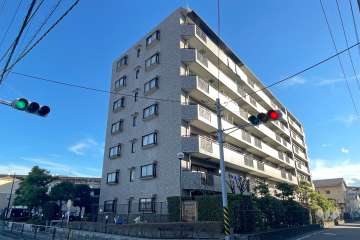 溝の口南パークホームズの外観（北東側から）