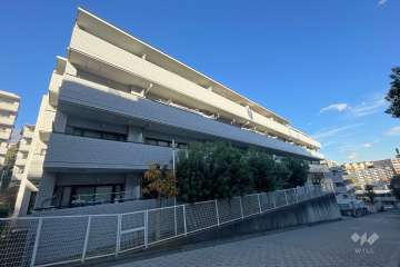 ニューウェルテラス第３日吉の外観（南東側から）