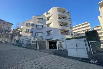 ニューウェルテラス第３日吉の外観（南東側から）