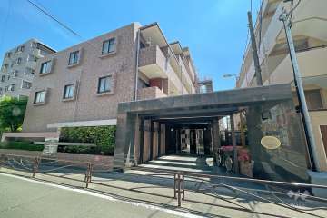 クレッセント溝の口南の外観（北西側から）