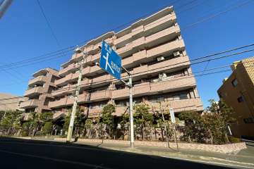 クレッセント溝の口の外観（南東側から）