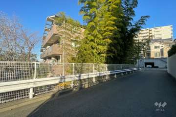 ガーデンアベニュー日吉の外観（南西側から）