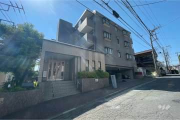 二子多摩川パークホームズの外観（北西側から）