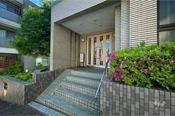 エントランスアプローチ