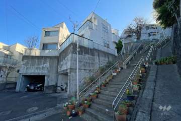 ニューウェルテラス元住吉の外観（北東側から）