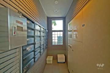 宅配ボックスと共用ポスト