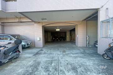 駐車場の出入り口