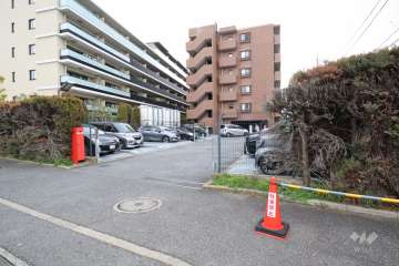 敷地内駐車場（屋外機械式）　