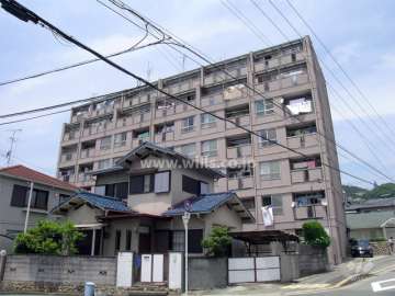 箕面コーポラス　