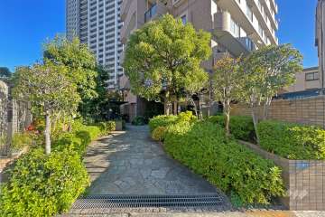 エントランスアプローチ