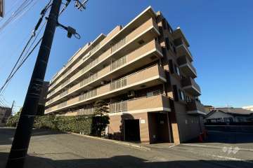 フォルスコート多摩川久地の外観（北東側から）