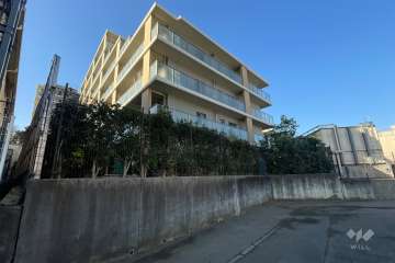 メロディーハイム高津ラフレの外観（東側から）