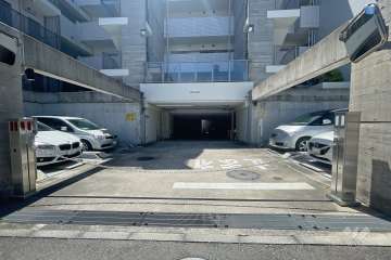 敷地内駐車場（屋外機械式）