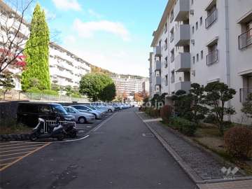 平面式の敷地内駐車場