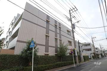 ライオンズステージ武蔵新城の外観（北東側から）