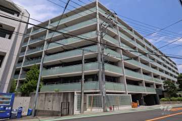 パークスクエア二子多摩川の外観（南西側から）
