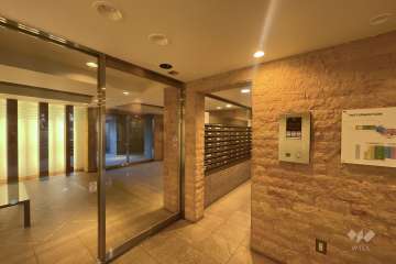 エントランスホール