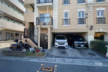 敷地内駐車場（屋内平面式）