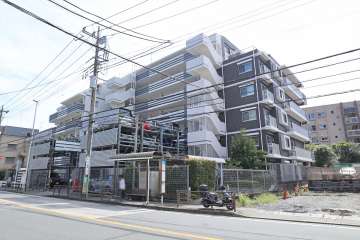 ベルドゥムール溝の口森林公園の外観(北西側から)