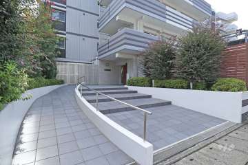 エントランスアプローチ