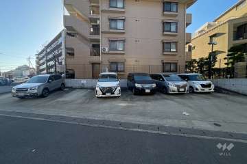 敷地内駐車場（屋外平面式）　