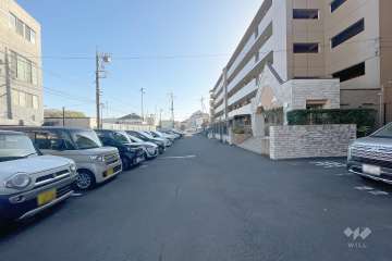 敷地内駐車場（屋外平面式）