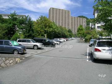 箕面如意谷住宅の遠景