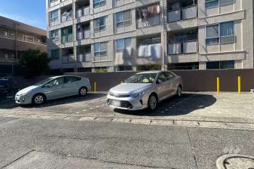 敷地内駐車場（屋外平面式）