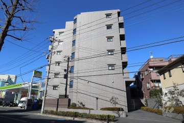 ルーブル武蔵新城の外観（南側から）