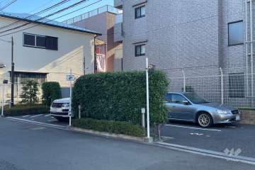 敷地内駐車場（屋外平面式）